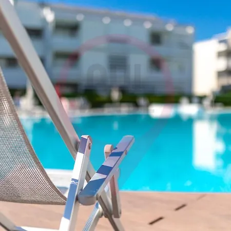 Laguna Park Apartment *
